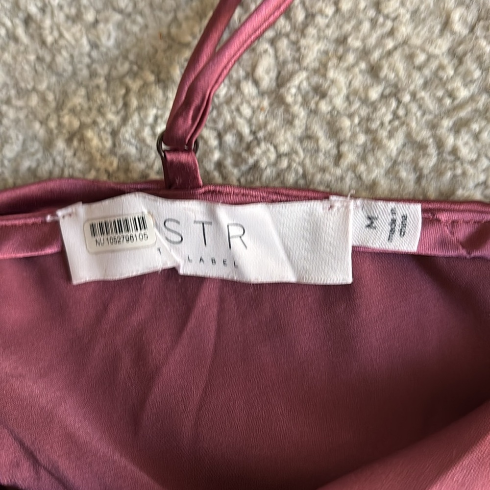 Astr the Label Rose Satin Midi Dress Size Medium - Picture 6 of 8
